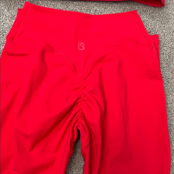 Buffbunny Collection bright red set - Picture 3 of 9